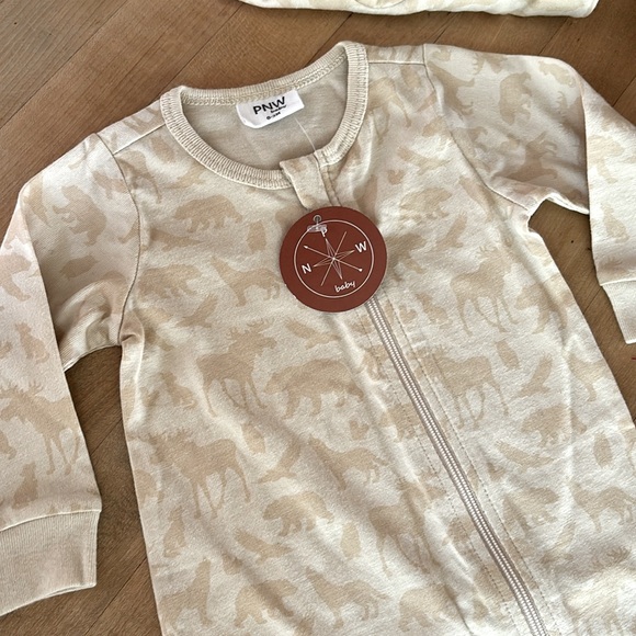 NWT Woodland Animal Print PNW Baby Rompers - Picture 6 of 7